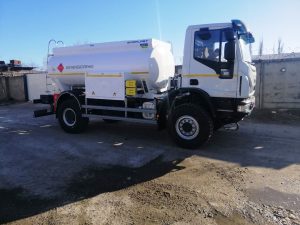 Автопаливозаправник АПЗ-8 IVECO ML150E25WS-E5