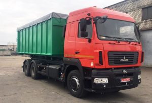 Спеціалізований автомобіль з мультиліфтом та контейнерами